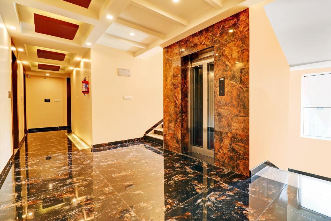 Townhouse Oak Dreamland Suites Yelahanka Buitenkant foto