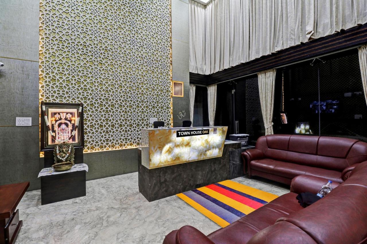 Townhouse Oak Dreamland Suites Yelahanka Buitenkant foto