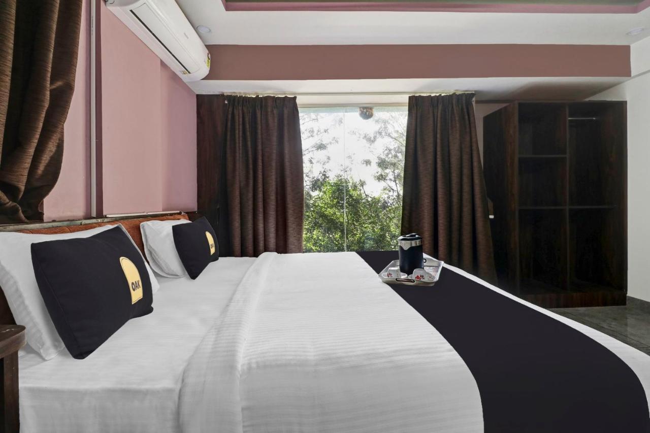Townhouse Oak Dreamland Suites Yelahanka Buitenkant foto