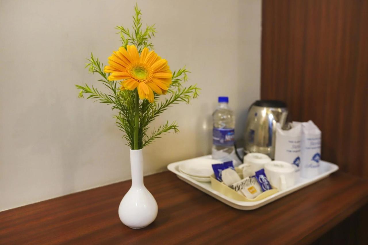 Townhouse Oak Dreamland Suites Yelahanka Buitenkant foto