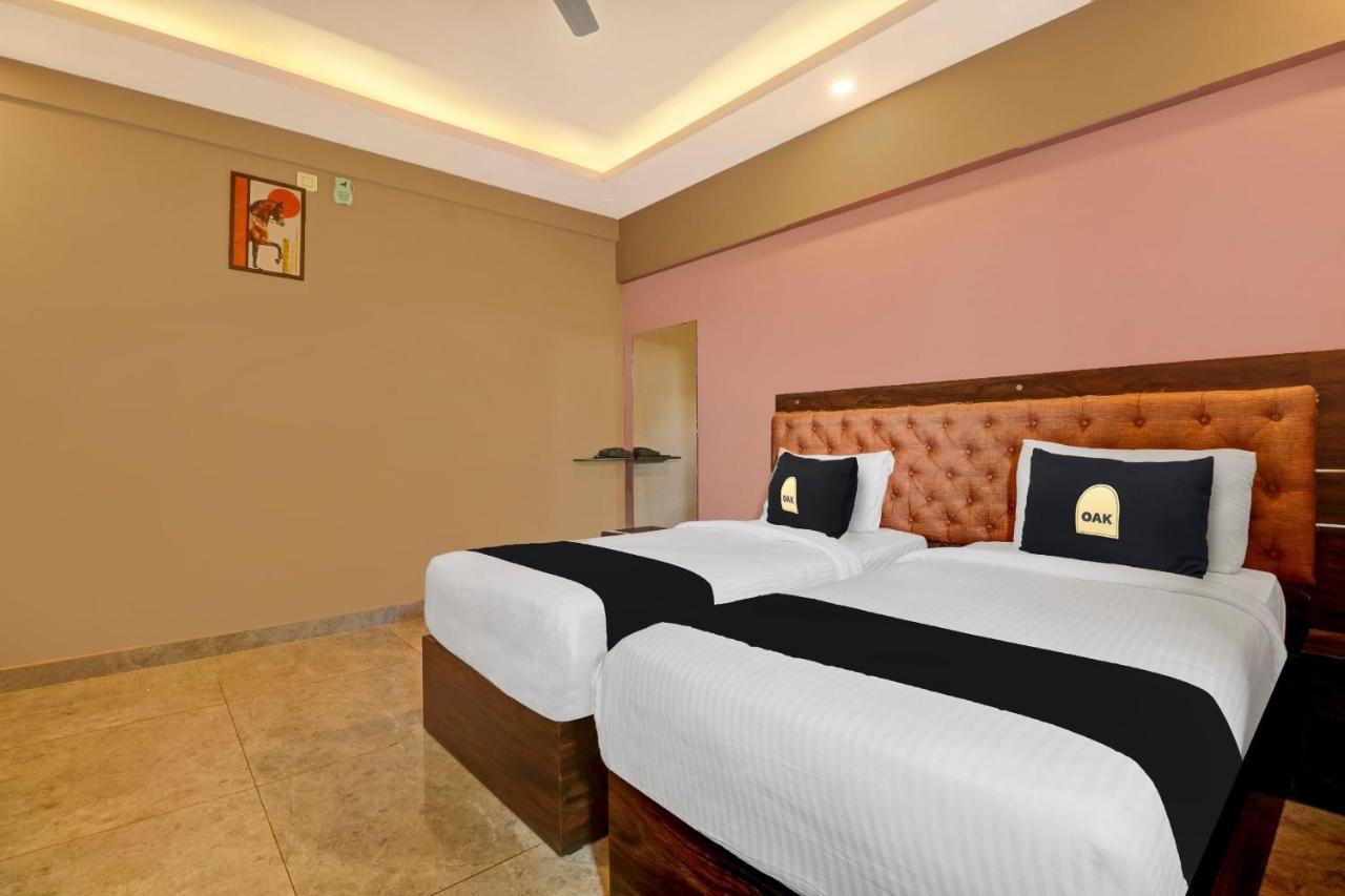 Townhouse Oak Dreamland Suites Yelahanka Buitenkant foto