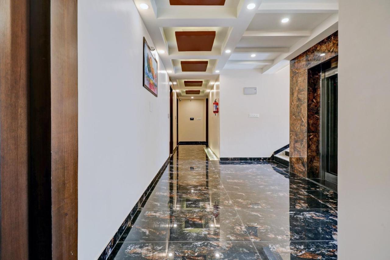Townhouse Oak Dreamland Suites Yelahanka Buitenkant foto