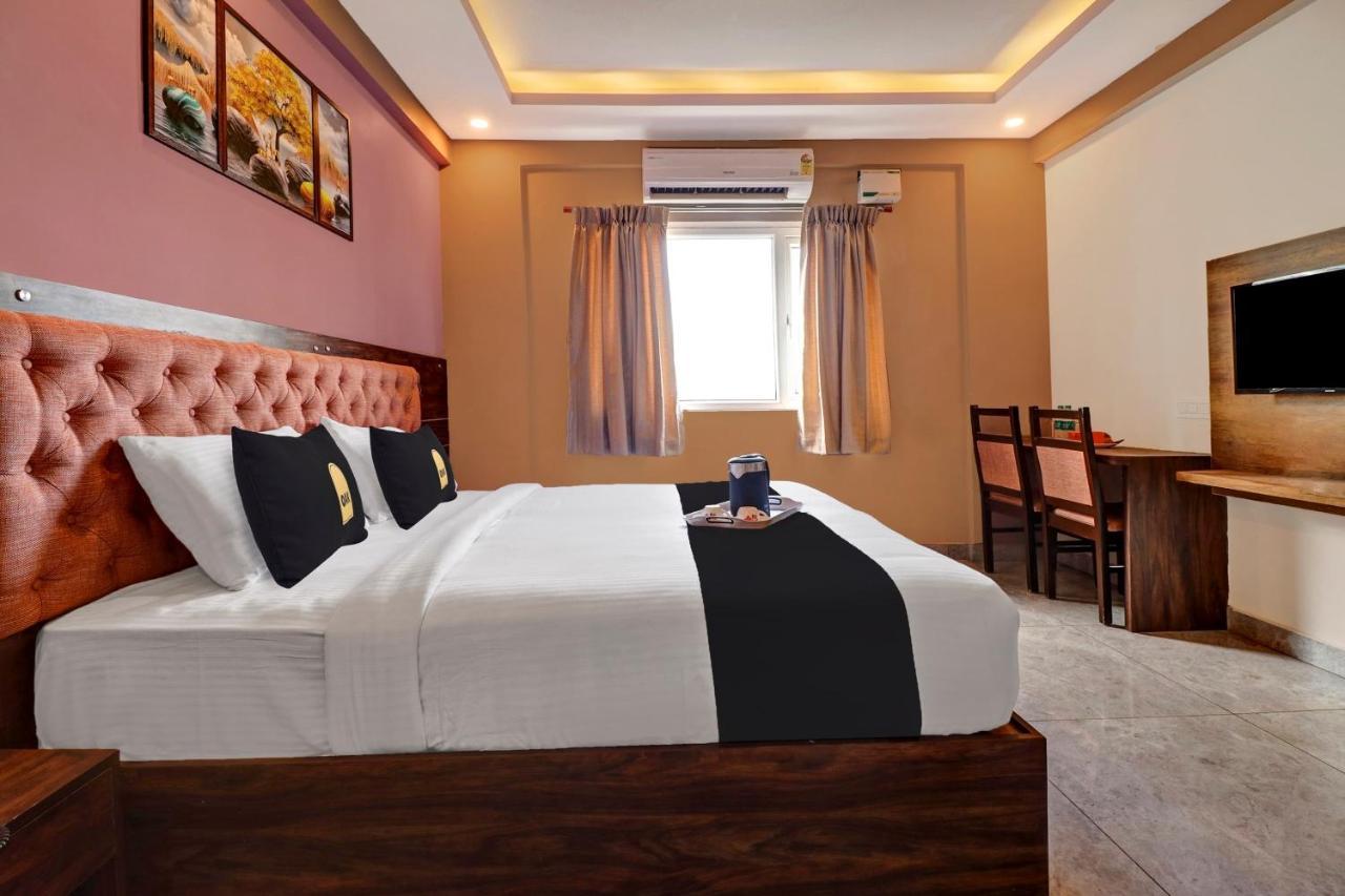 Townhouse Oak Dreamland Suites Yelahanka Buitenkant foto